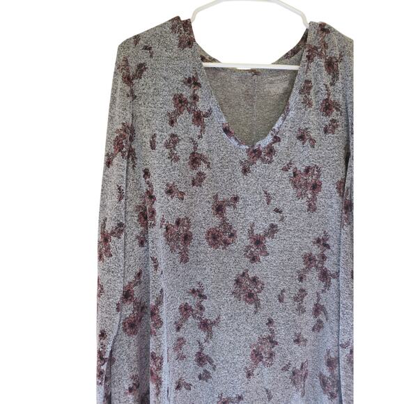 Lane Bryant Long Sleeve Top 22/24 Womens Plus Size Gray Floral V Neck Pullover - Picture 2 of 5